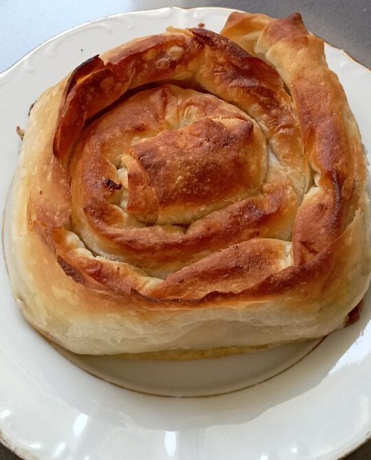 Soğanlı Kıymalı Yufka Böreği Tarifi