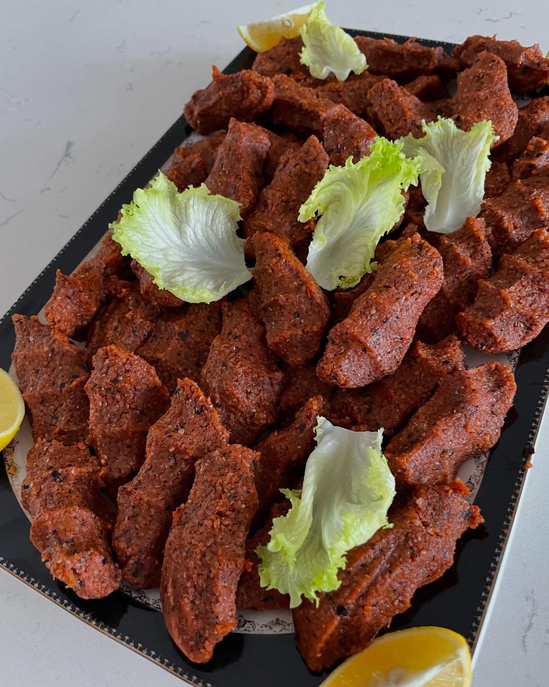 Etsiz Çiğ Köfte Tarifi