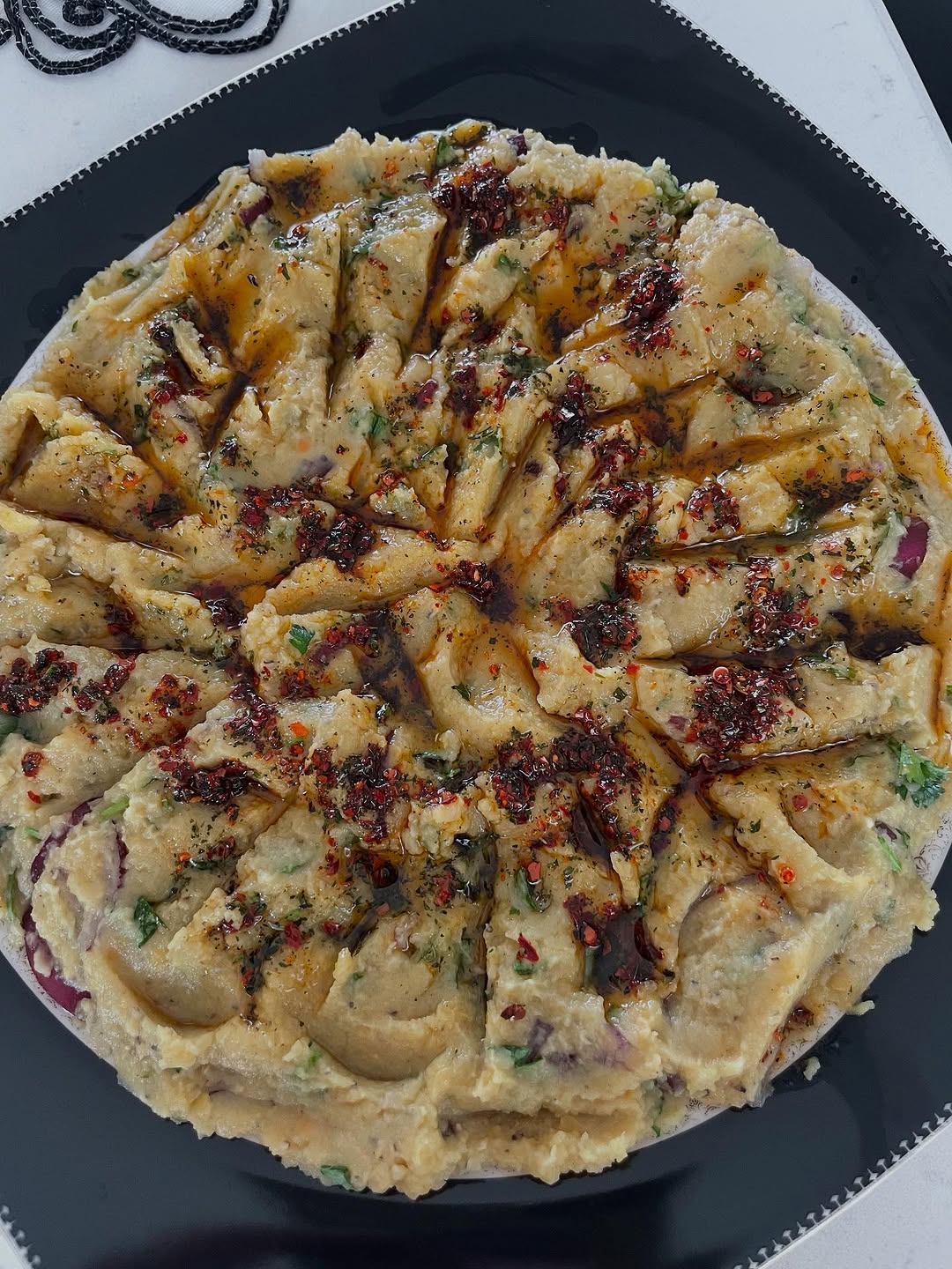 Eski Rum Mezesi Soğanlı Mercimek Ezmesi Tarifi 