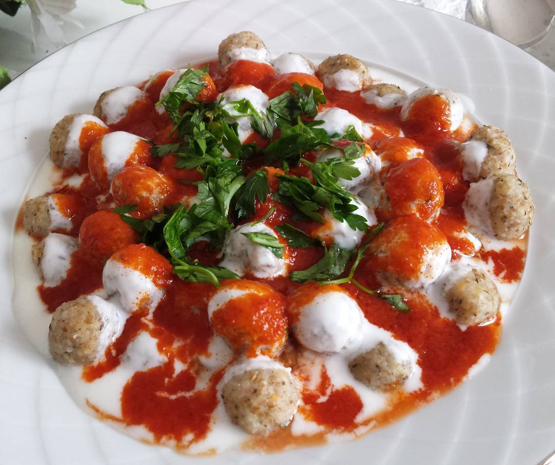 Tarhanalı Bulgur Köftesi Tarifi
