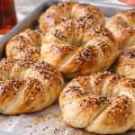 Tel Tel Ayrılan Yumuşacık Açma Tarifi