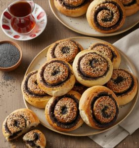 Yumuşacık Haşhaşlı Çörek Tarifi