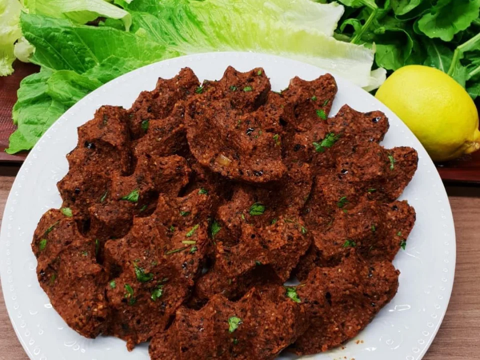 Etli Çiğköfte Tarifi