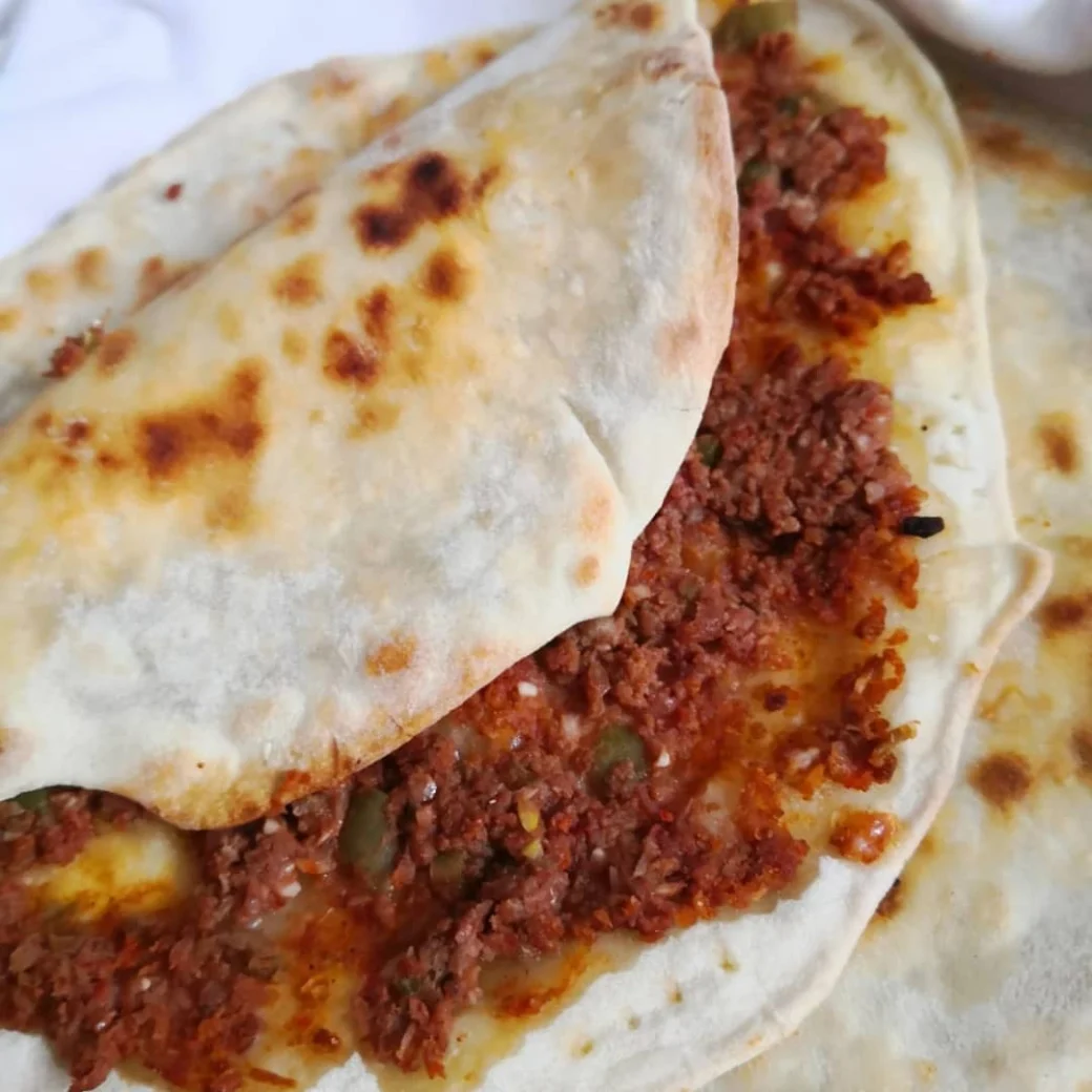 Ev Yapımı Lahmacun Tarifi