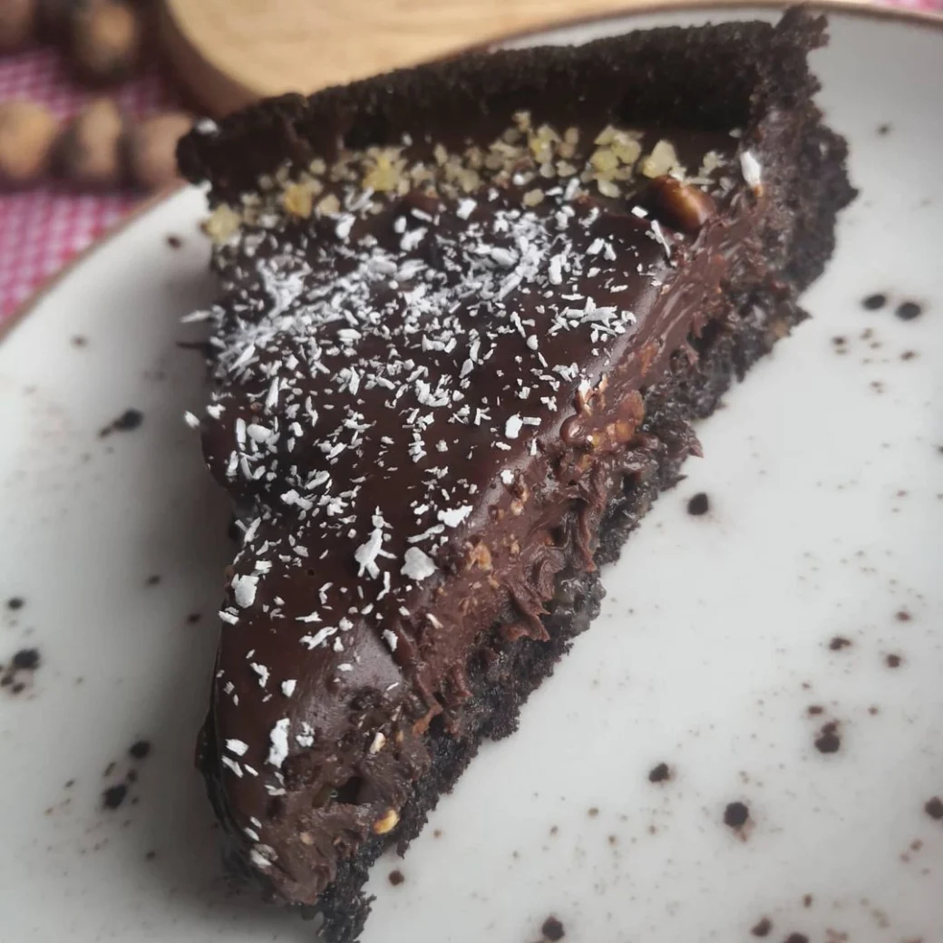 Karamelli Cevizli Ganajlı Tart Kek Tarifi