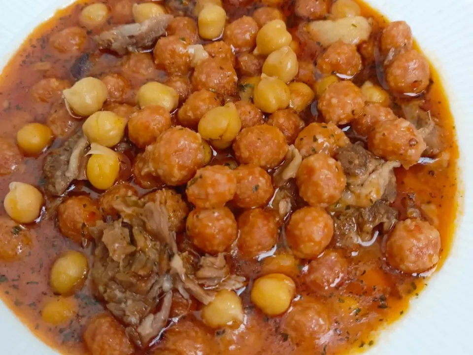 Ekşili Köfte Tarifi