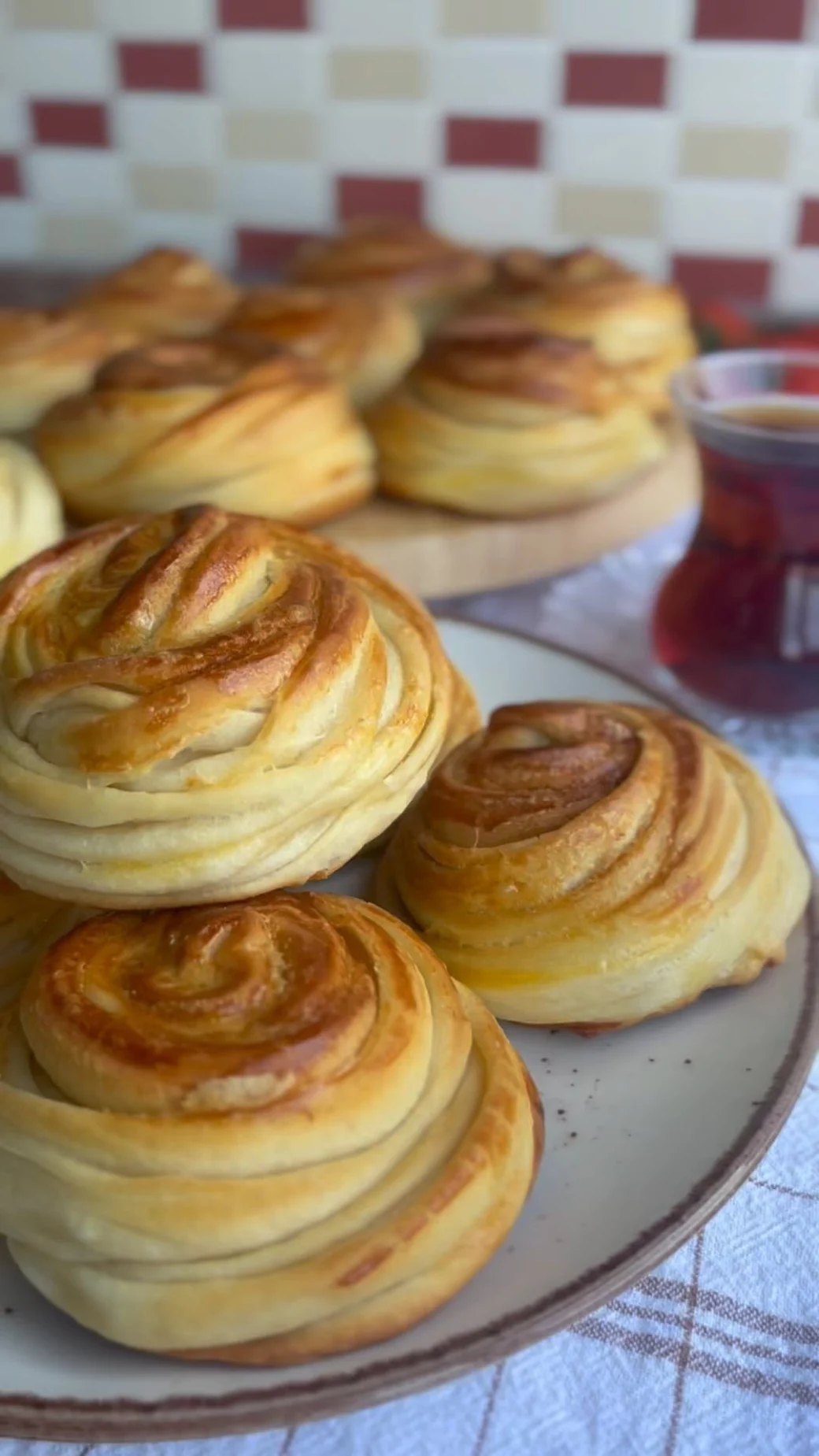 Tereyağlı Gül Poğaça Tarifi