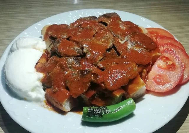 İskender Kebabı Tarifi