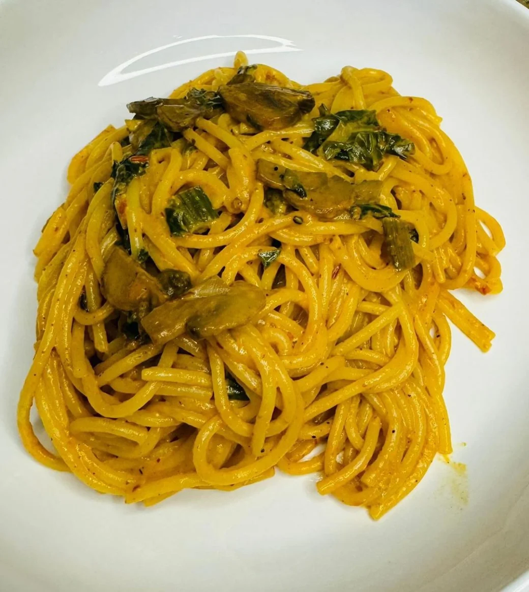 Ispanaklı Mantarlı Kremalı Spagetti Tarifi