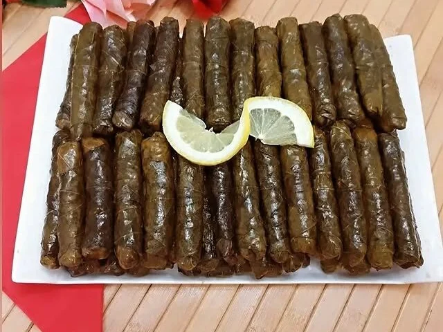 Zeytinyağlı Yaprak Sarma Tarifi
