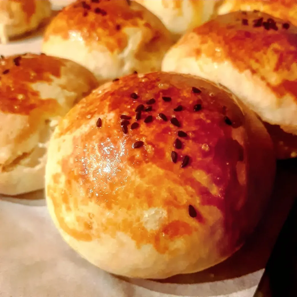 Pastane Poğaçası - 12 adet Tarifi