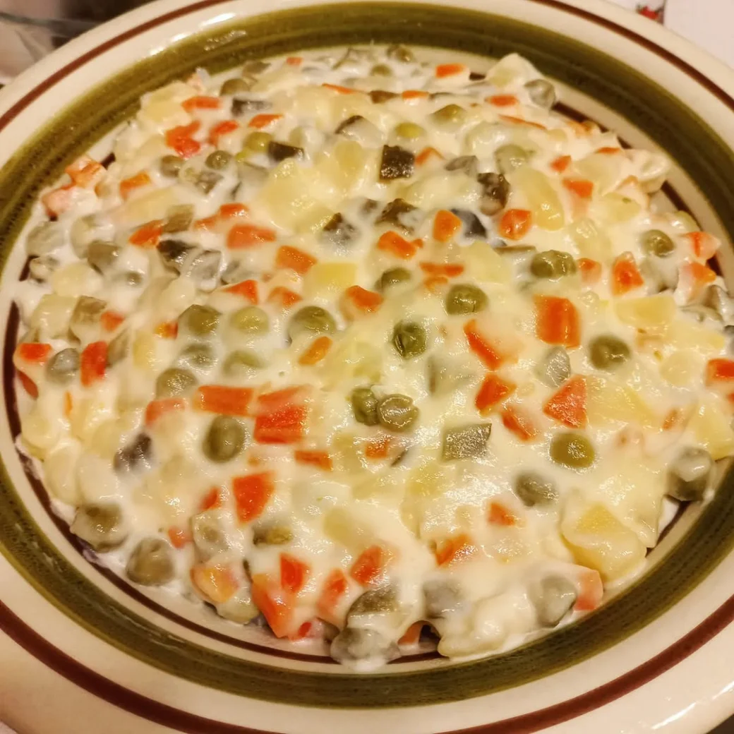 Rus Salatası Ve Ev Yapımı Mayonez Tarifi