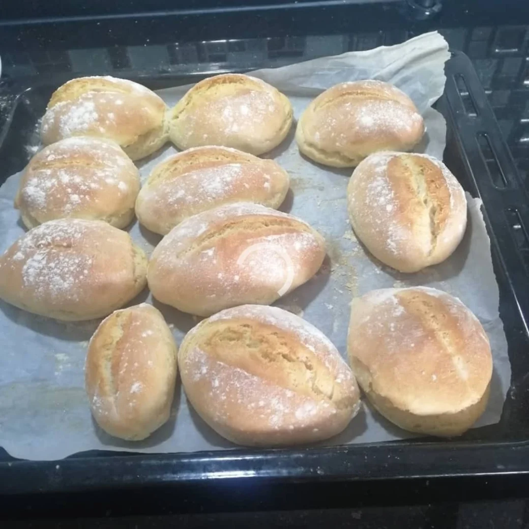 Kuru Mayalı Ekmek Tarifi