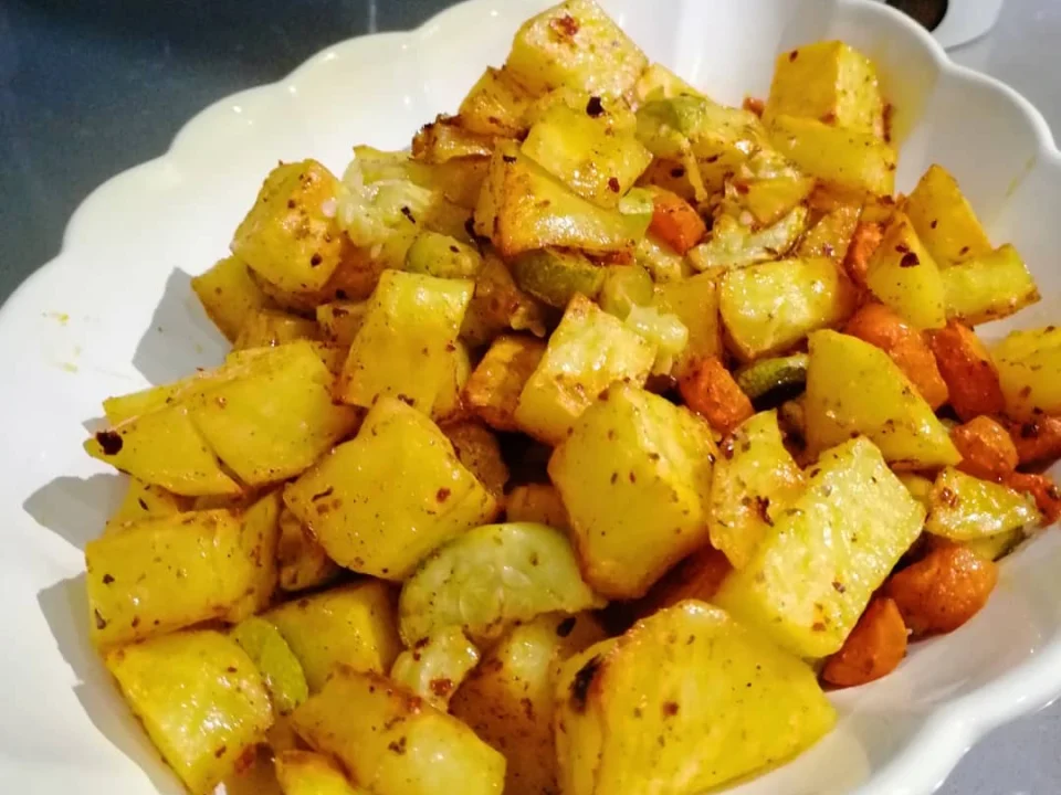 Fırında Baharatlı Patates Tarifi