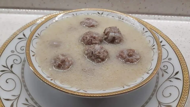Terbiyeli Sulu Köfte Tarifi