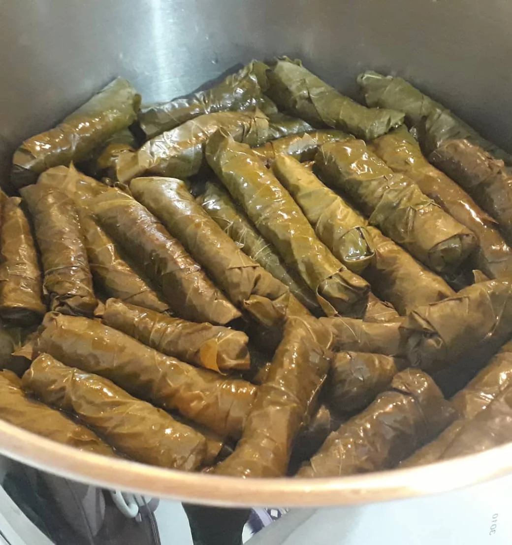 Zeytinyaģlı Yaprak Sarma Tarifi