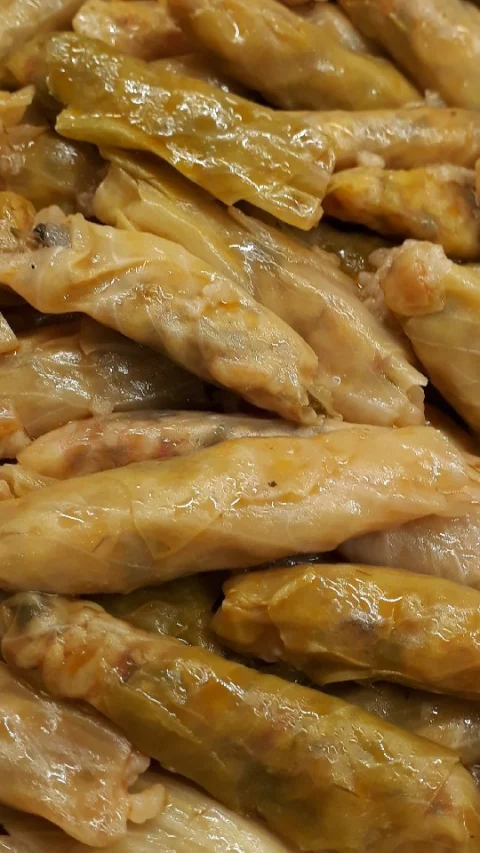 Zeytinyağlı Lahana Sarması Tarifi
