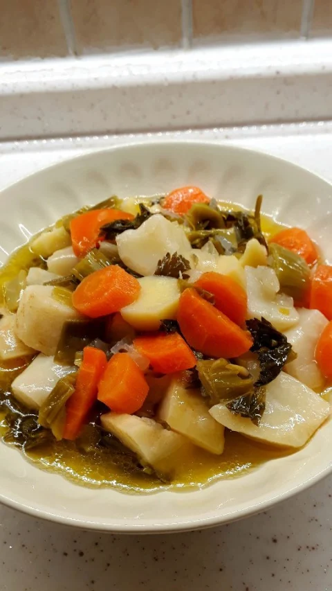 Zeytinyağlı Kerevizli Pırasa Tarifi