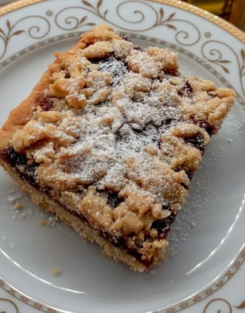 Çilekli Turta Tarifi