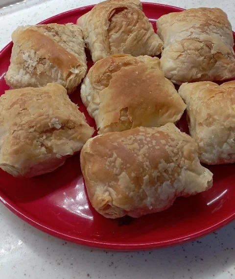 Çıtır Çıtır Patatesli Milföy Böreği Tarifi