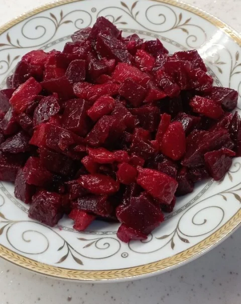 Kırmızı Pancar Kavurması Tarifi
