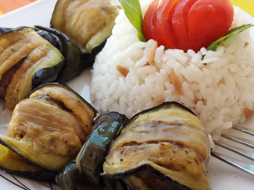 Fiyonk Patlıcan Kebabı Tarifi