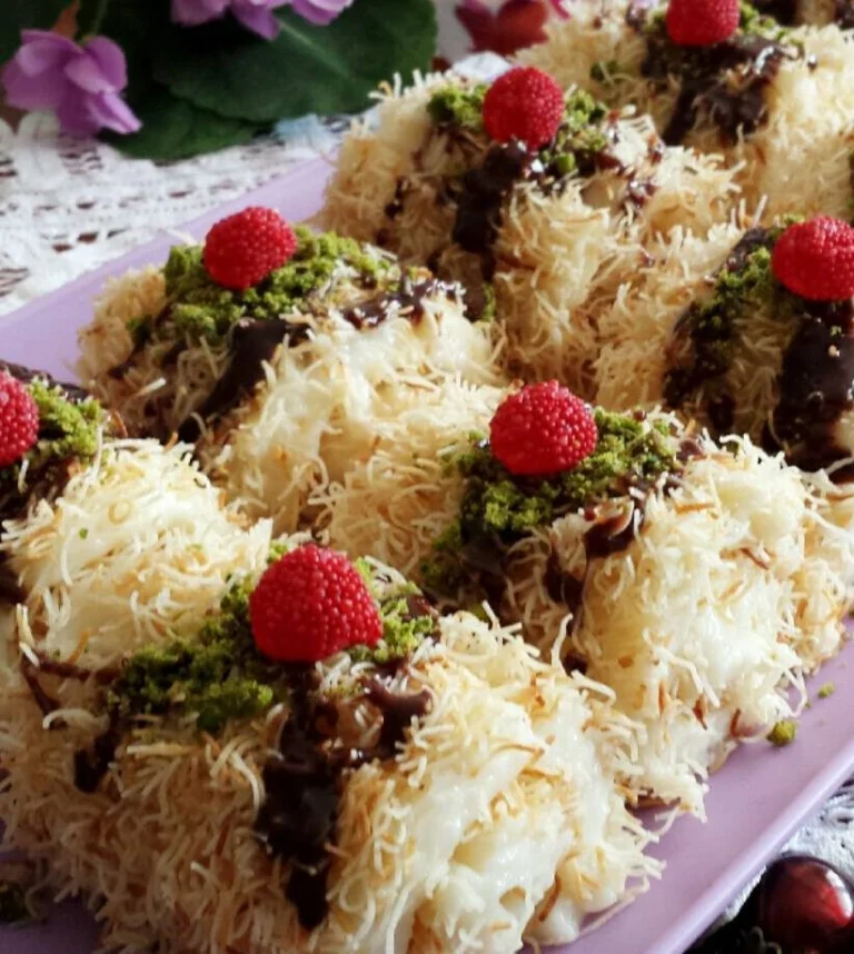 Kadayıflı Tavuk Göğsü Sarması Tarifi